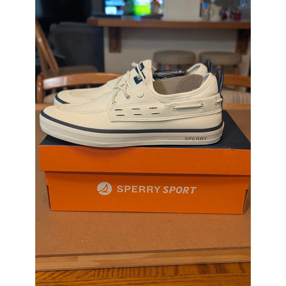 Women's Sperry Sport Boat Shoe Size 9 NIB